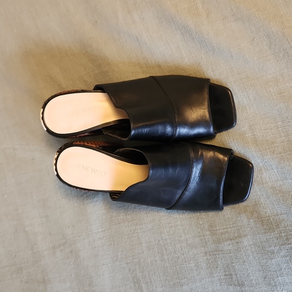 Nine West Block Heel Mules - Picture 2 of 4